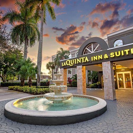 La Quinta By Wyndham Coral Springs South Hotel Exterior foto