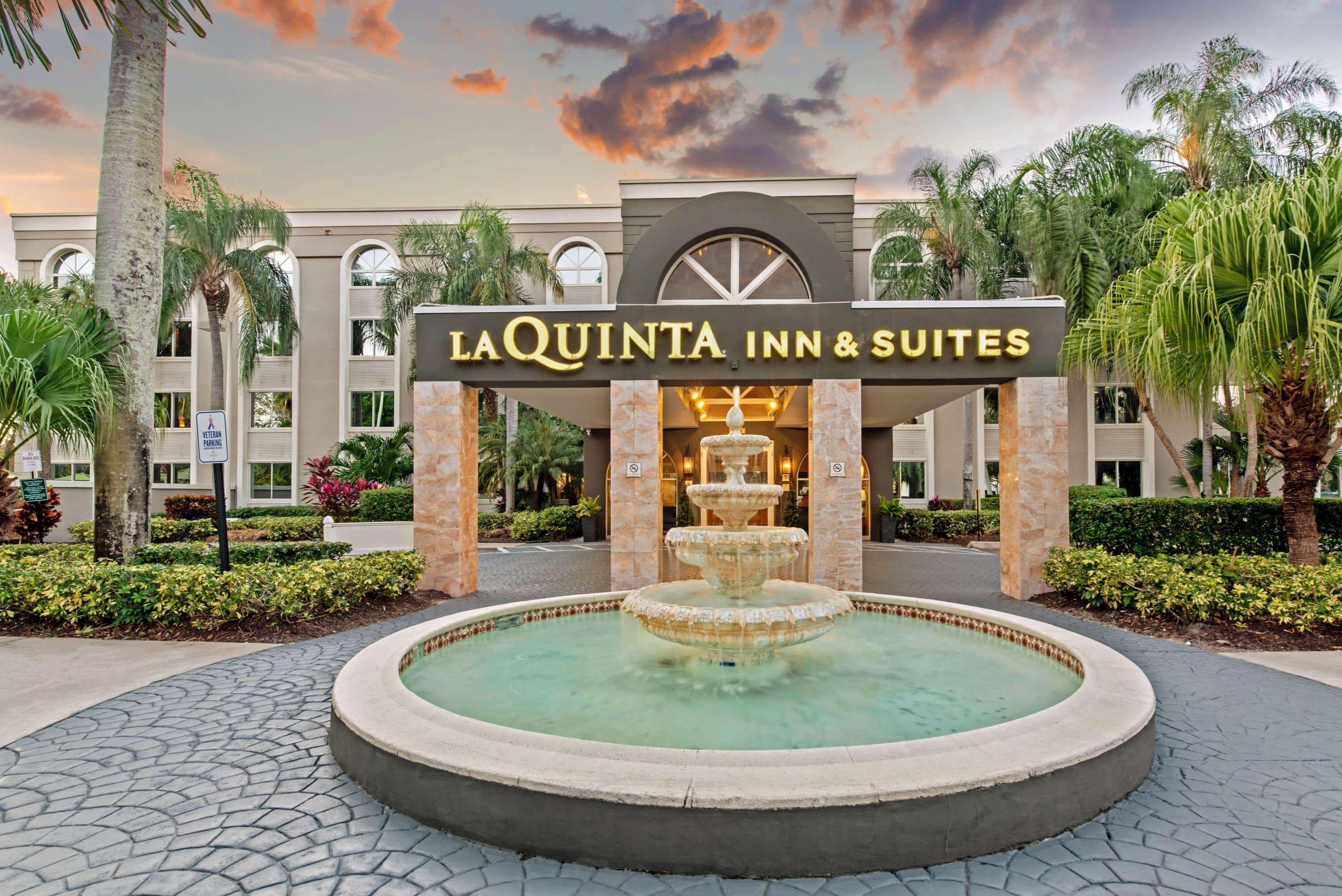 La Quinta By Wyndham Coral Springs South Hotel Exterior foto