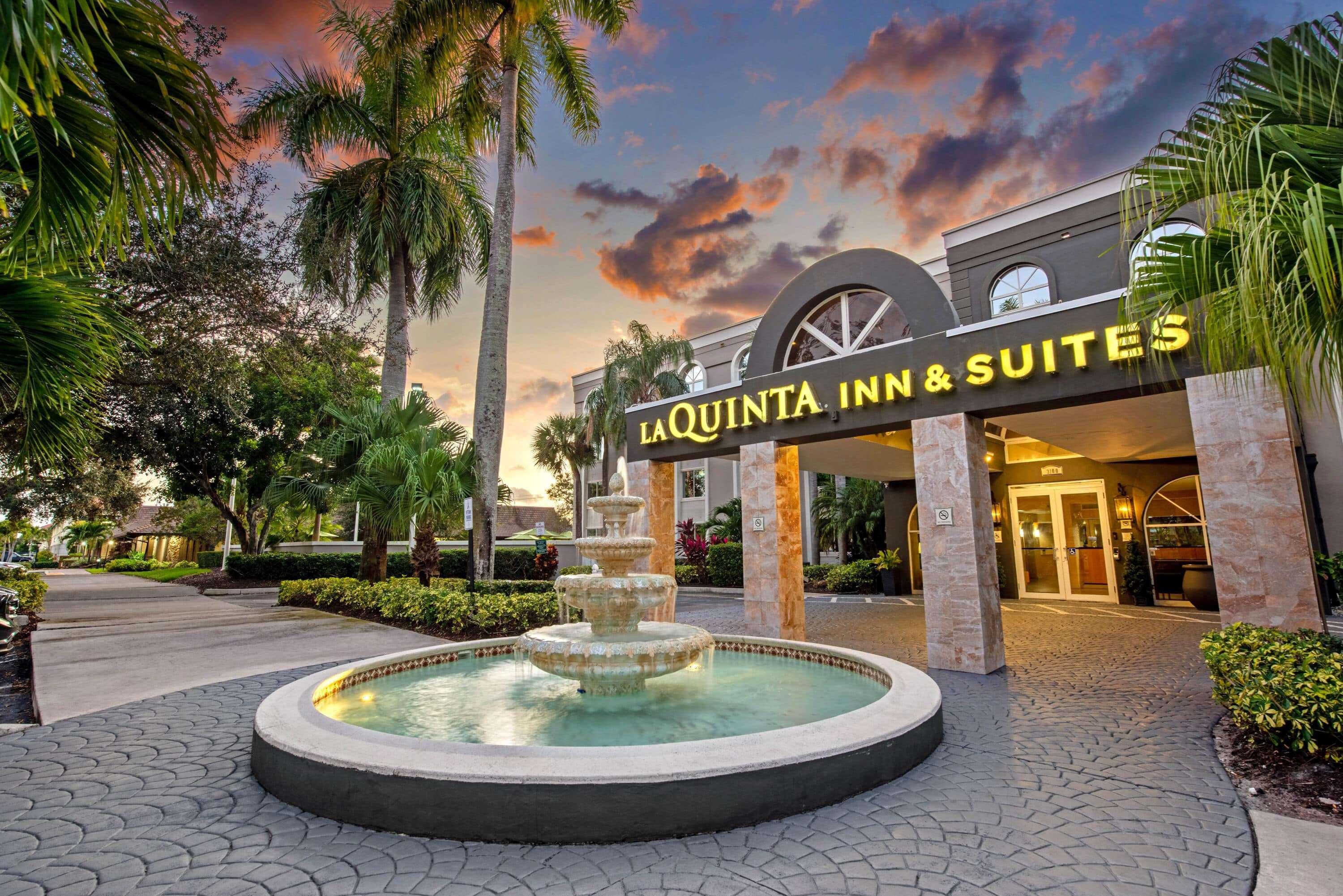 La Quinta By Wyndham Coral Springs South Hotel Exterior foto